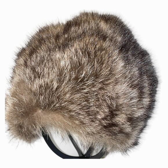 Vintage Raccoon Fur hat by Furs of Kiszely McClean VA EUC - Picture 1 of 3